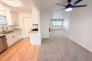 4940 Alcott Dr, Sacramento, CA 95820 - Photo 10