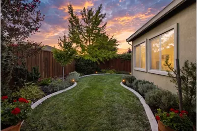 1941 Trinity Way, West Sacramento, CA 95691 - Photo 30