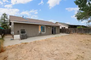 6611 Cobble Dr, Winton, CA 95388 - Photo 18