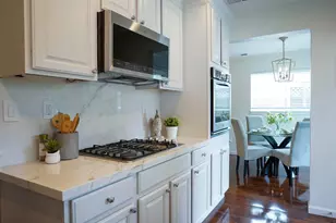 2341 Sunny Vista Dr, San Jose, CA 95128 - Photo 6