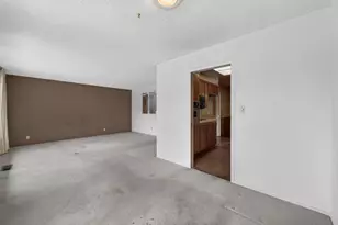 7165 Reichmuth Way, Sacramento, CA 95831 - Photo 8