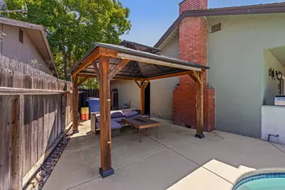 365 Birchwood Court, Modesto, CA 95350 - Photo 26
