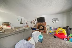 1533 W Rumble Rd, Modesto, CA 95350 - Photo 14