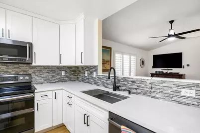 3047 Bridgeford Drive, Sacramento, CA 95833 - Photo 6