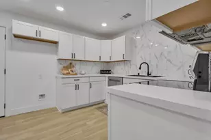 1230 E 10th St, Stockton, CA 95206 - Photo 12