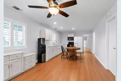 10165 Equestrian Drive, Elk Grove, CA 95624 - Photo 46