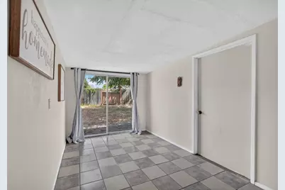6917 Briggs Drive, Sacramento, CA 95828 - Photo 34