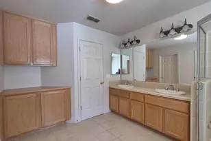 2604 Javan Ln, Carmichael, CA 95608 - Photo 18