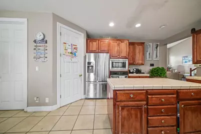2226 Ryanlee Drive, Riverbank, CA 95367 - Photo 8