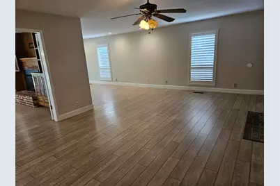 105 Toyon Drive, Woodland, CA 95695 - Photo 8