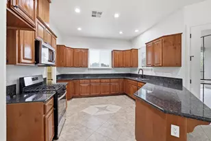 2124 Catskill Way, Sacramento, CA 95838 - Photo 10