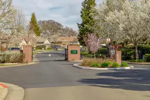 1151 Sinclair Way, Roseville, CA 95747 - Photo 2