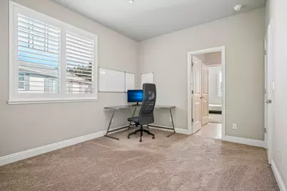 1254 Awahnee Court, Tracy, CA 95304 - Photo 20