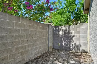 7413 Sunny Meadows Lane, Sacramento, CA 95828 - Photo 54