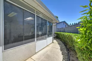 7413 Sunny Meadows Ln, Sacramento, CA 95828 - Photo 48