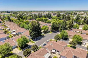 7300 Sunshire Ln, Sacramento, CA 95828 - Photo 46