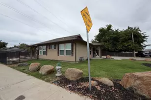 3901 Natoma Way, Sacramento, CA 95838 - Photo 4