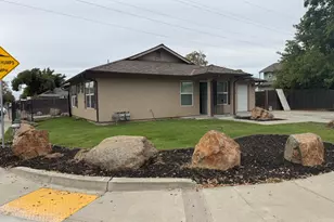 3901 Natoma Way, Sacramento, CA 95838 - Photo 2
