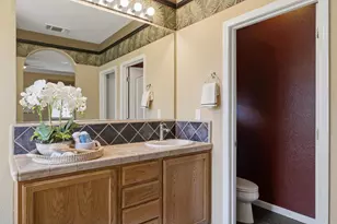 11860 Loisdale Way, Rancho Cordova, CA 95742 - Photo 44