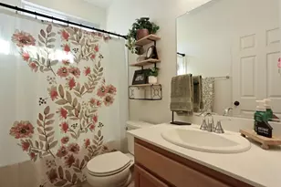 1601 Redhaven Pl, Hughson, CA 95326 - Photo 8