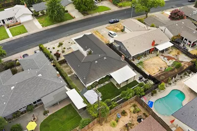 1717 Russell Way, Roseville, CA 95661 - Photo 38