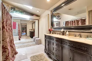 11801 N McKelvy Ave, Clovis, CA 93619 - Photo 18