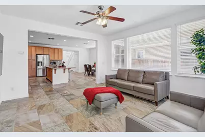 9712 Philta Way, Elk Grove, CA 95757 - Photo 18