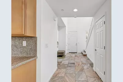 9712 Philta Way, Elk Grove, CA 95757 - Photo 4