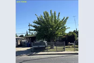 1528 W 9th Street, Merced, CA 95341 - Photo 10