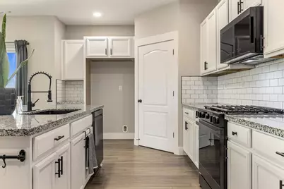 2697 Adams Lane, Manteca, CA 95337 - Photo 14