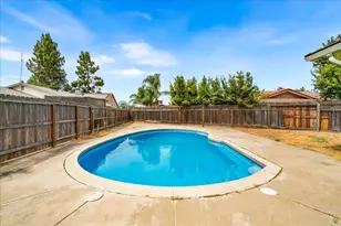 1484 Midland Ct, Manteca, CA 95336 - Photo 2