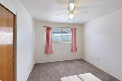 992 E Alameda Street, Manteca, CA 95336 - Photo 16