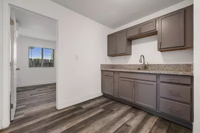 3076 E Anita Street, Stockton, CA 95205 - Photo 36