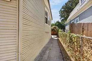 1026 V St, Sacramento, CA 95818 - Photo 40