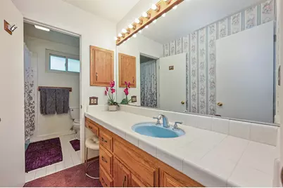 6447 Rexford Way, Carmichael, CA 95608 - Photo 18