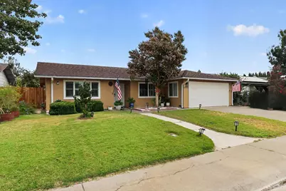 1753 El Paseo Drive, Woodland, CA 95695 - Photo 2