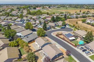 8540 Zinnia Way, Elk Grove, CA 95624 - Photo 44
