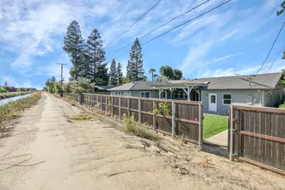 2208 Cabrillo Circle, Lodi, CA 95242 - Photo 64