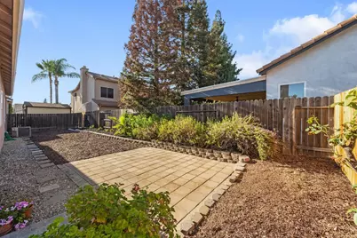 8008 Bauser Avenue, Roseville, CA 95747 - Photo 32