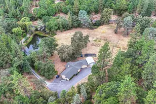 20365 Wolf Creek Rd, Grass Valley, CA 95949 - Photo 2