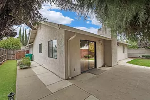 365 Elgin, Lodi, CA 95240 - Photo 30