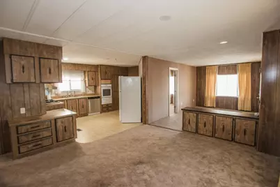 Pardis Lane, Sacramento, CA 95828 - Photo 6