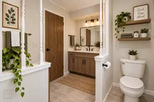 Pardis Ln, Sacramento, CA 95828 - Photo 40