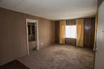 Pardis Lane, Sacramento, CA 95828 - Photo 8