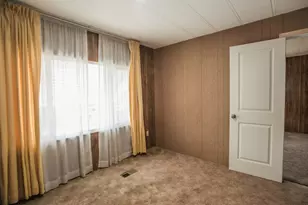 Pardis Ln, Sacramento, CA 95828 - Photo 12