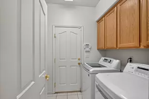 2017 Sherington Way, Sacramento, CA 95835 - Photo 34