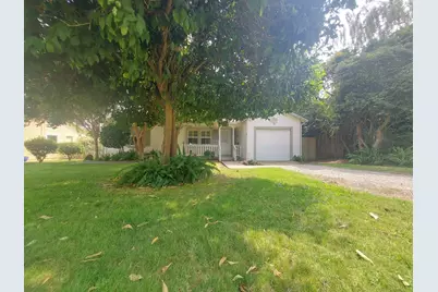 942 Helen Avenue, Yuba City, CA 95991 - Photo 2