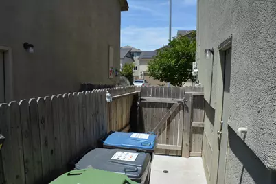 1418 Battlement Drive, Stockton, CA 95206 - Photo 22