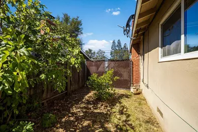 6906 Van Maren Lane, Citrus Heights, CA 95621 - Photo 32