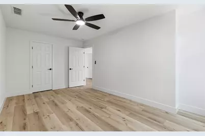 5417 Elk Hollow Court, Elk Grove, CA 95758 - Photo 32